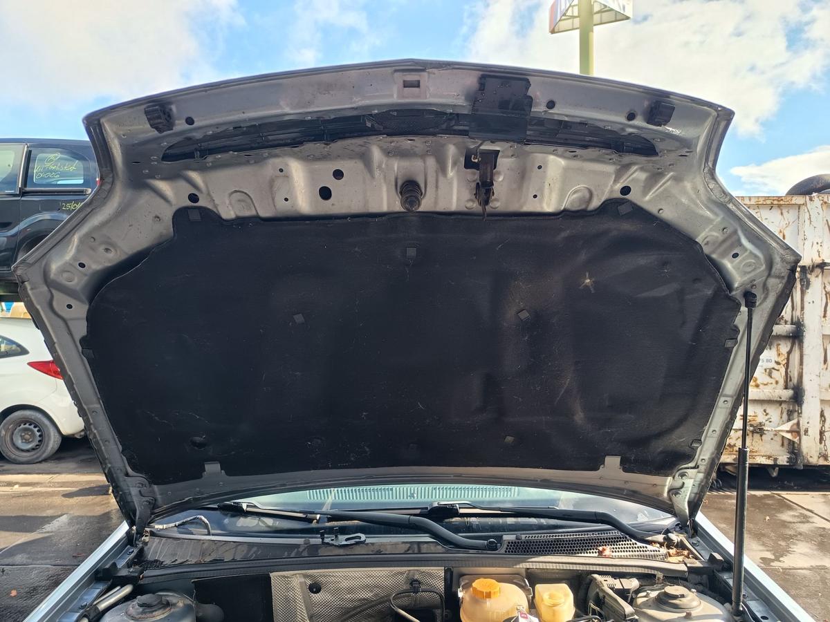 Opel Vectra C orig Motorhaube Klappe/Deckel vorn/Front Z163 Lichtsilber Bj 2004