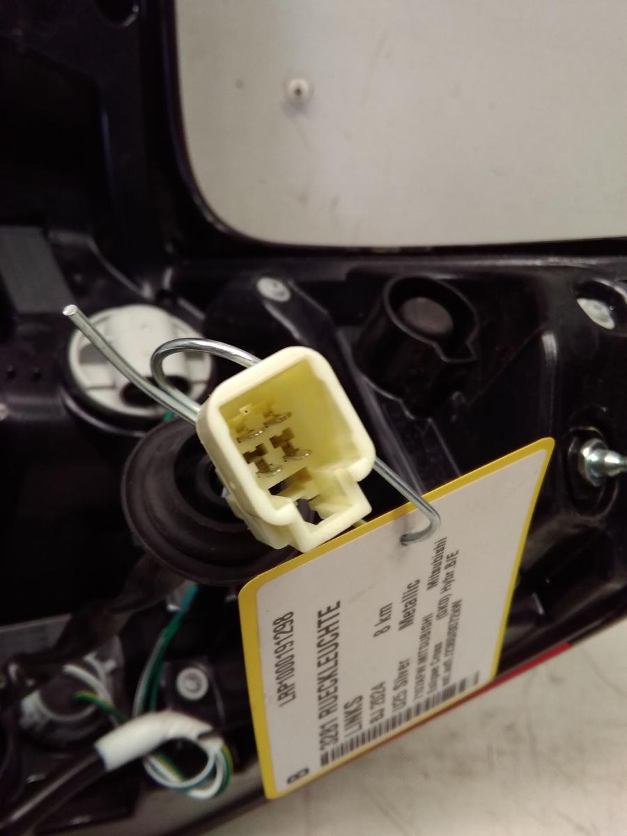 Mitsubishi Eclipse Cross original R&uuml;ckleuchte Schlussleuchte links aussen Facelift