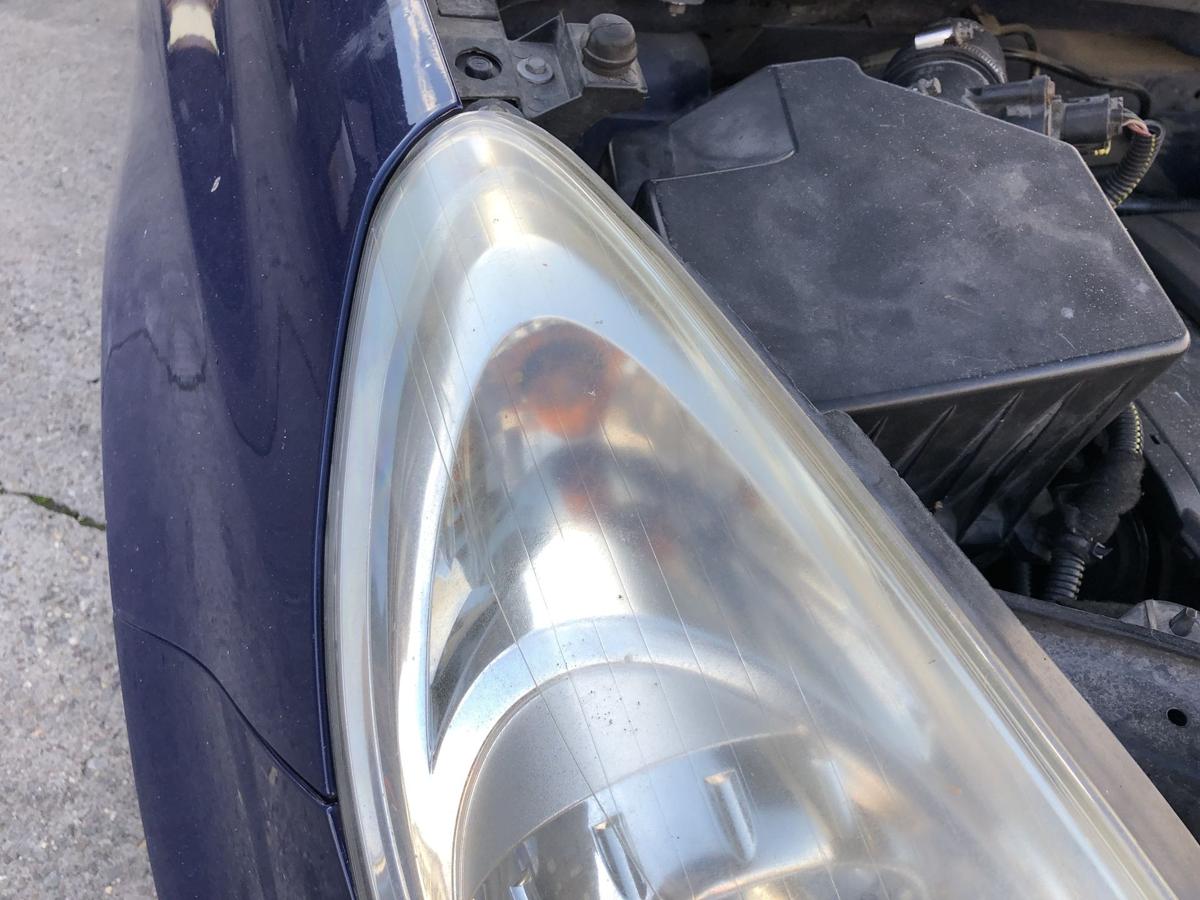 Opel Corsa D Scheinwerfer rechts Frontscheinwerfer Halogen OEM Trüb bis 2010