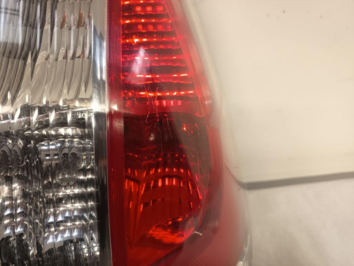 Mazda 5 CR original Rückleuchte rechts Heck/Schluss/Licht Bj 2008
