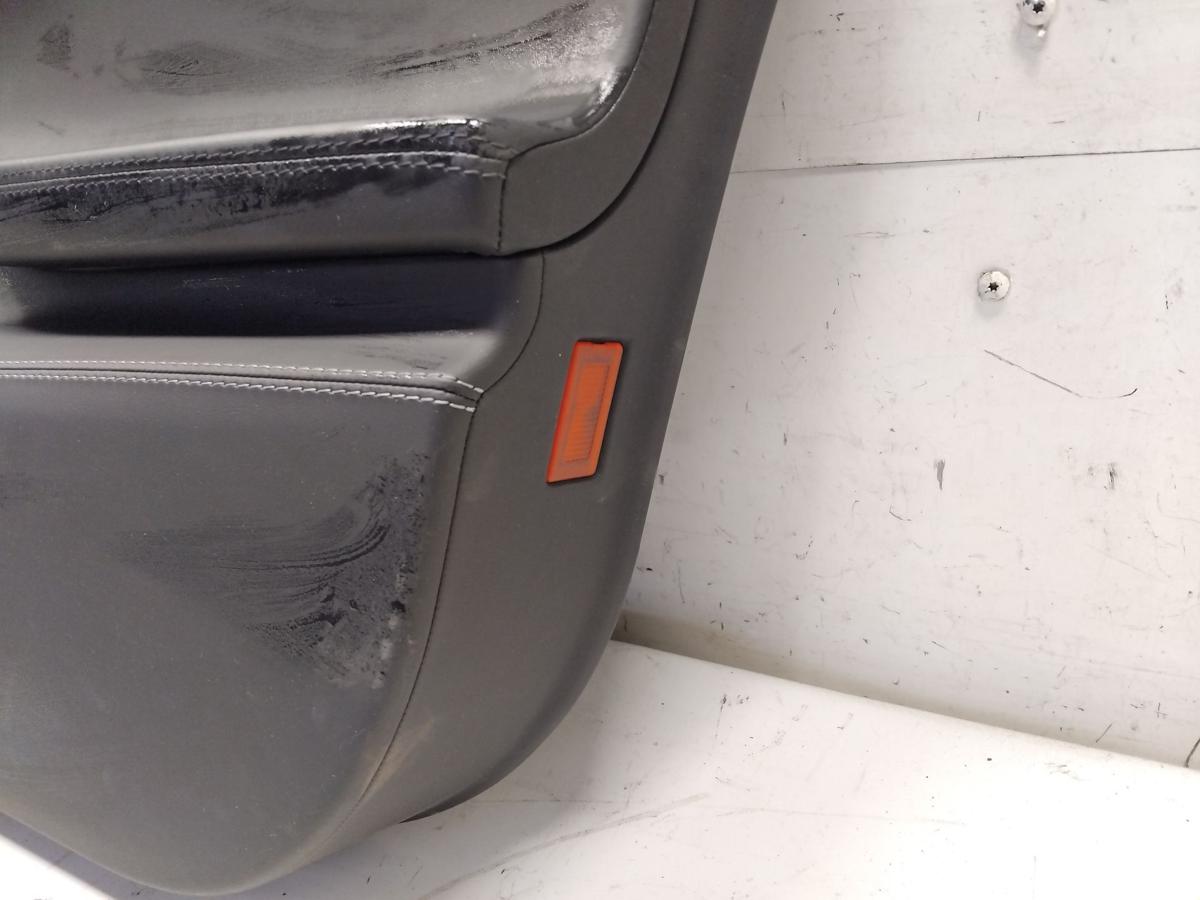 Tesla Model S T&uuml;rverkleidung vorn rechts Premium Kunstleder schwarz Bj.2019