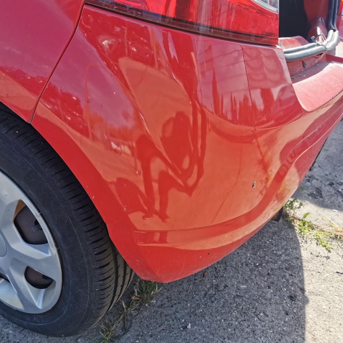 Dacia Sandero BS0 Stoßstange Stoßfänger Bumper hinten OV21D Red Passion