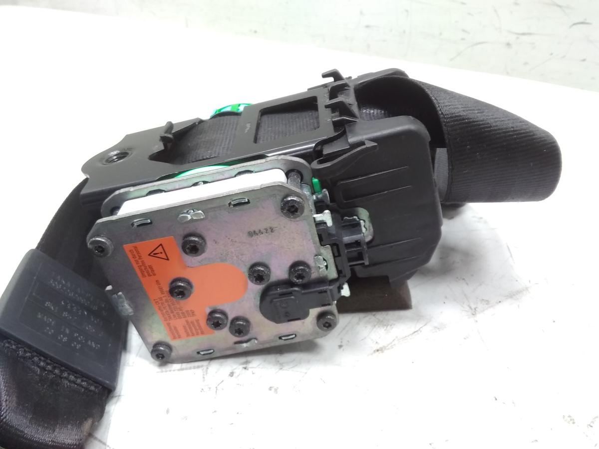 Audi A4 8K B8 original Sicherheitsgurt vorn links schwarz unfallfrei Bj.2009