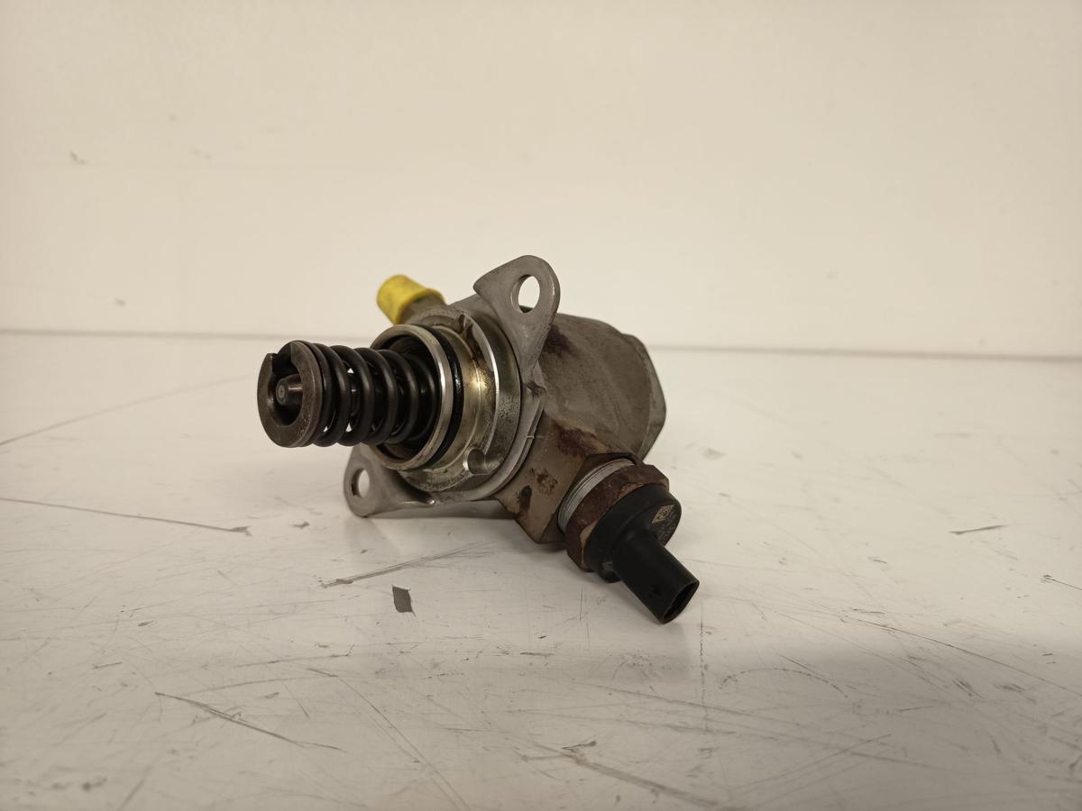 VW Passat 3C orig Hochdruckpumpe Kraftstoffpumpe 1,4L 90KW Benzin BJ 2009