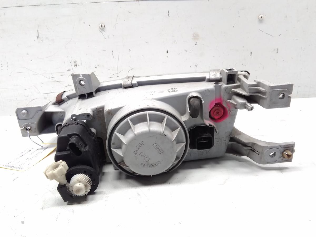 Hyundai Accent X3 Scheinwerfer rechts mit LWR SAMLIP BJ1995 5-türig