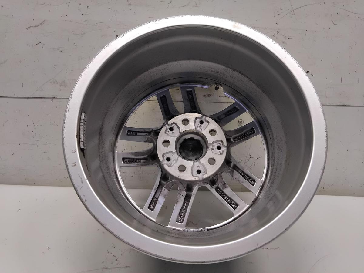 BMW 2er U06 original Alufelge 7Jx16H2 ET41 36116888838 mit Kratzern Bj.2022