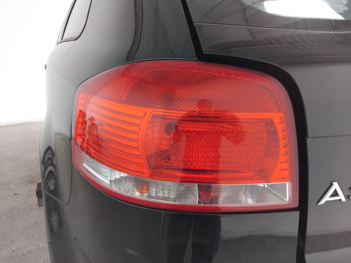 Audi A3 8P original Rückleuchte Schlussleuchte links 3-Türer BJ2007
