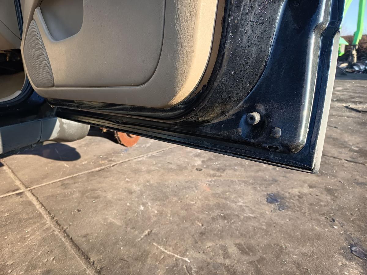 Ford Maverick II original T&uuml;r vorn rechts Beifahrer Ebonyschwarz Bj 2005