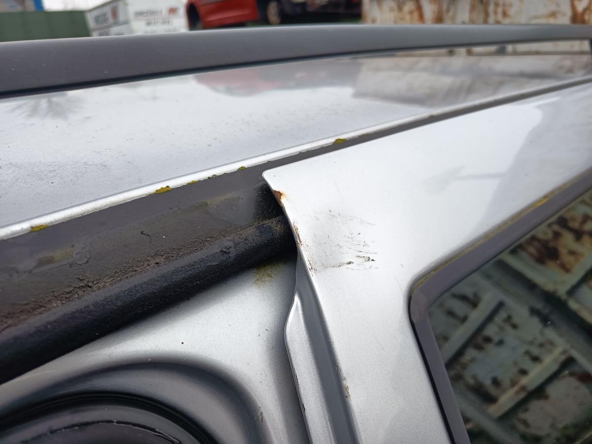 VW Golf IV Variant original T&uuml;r hinten links Fond A7W Reflexsilber Bj 2003