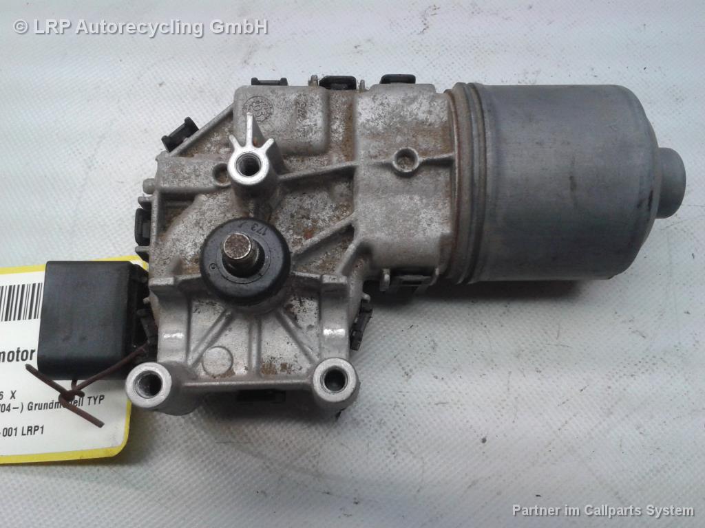 Audi A4 8E BJ2005 Wischermotor vorn 8E1955119 Bosch 0390241509