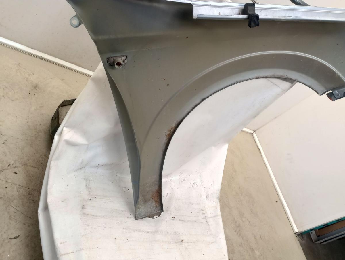 Opel Astra H orig Kotflügel vorn links Z163 Lichtsilber Bj 2006