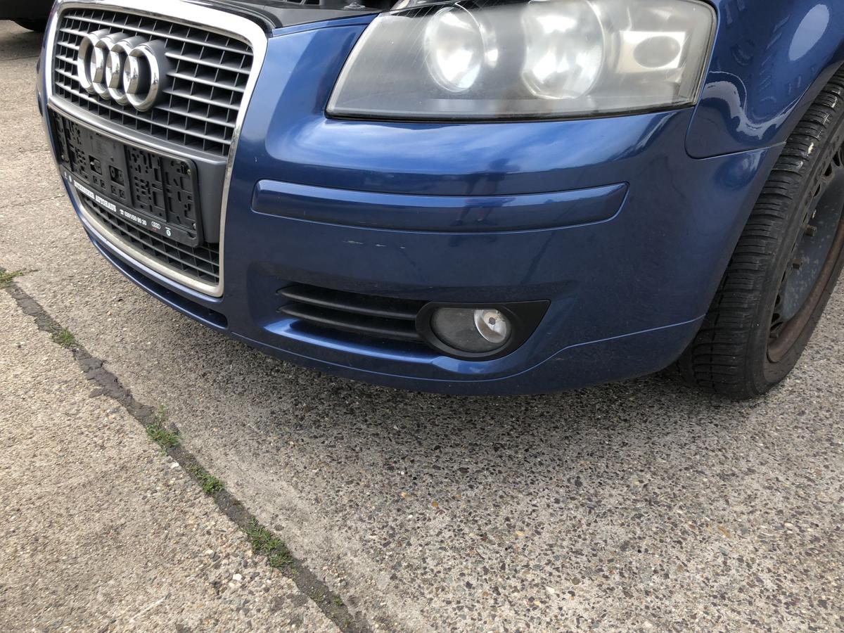 Audi A3 8P ab05 Sto&szlig;f&auml;nger vorn Frontsch&uuml;rze mit Nebel Singleframe LZ5C blau