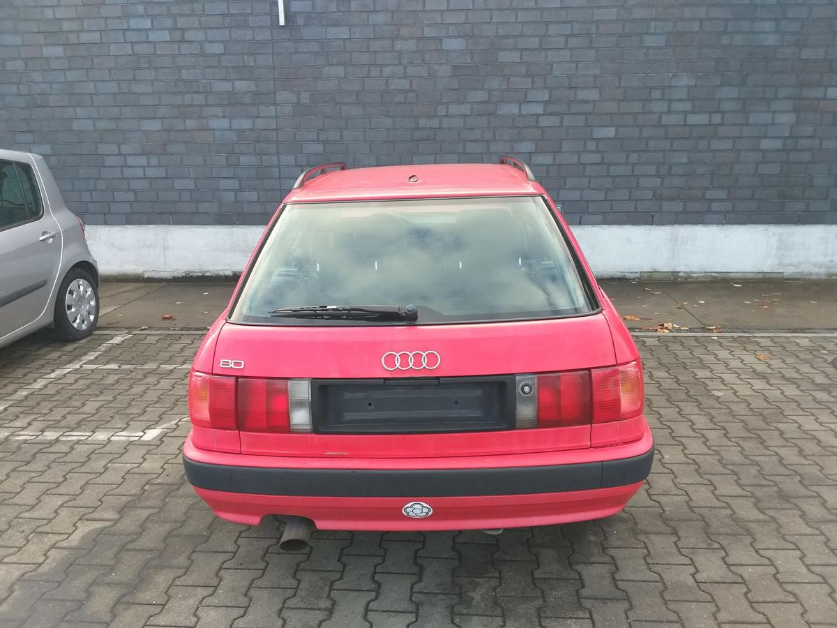 Audi 80 B4 original Rücklicht Rückleuchte Schlussleuchte außen rechts Kombi Bj.1992