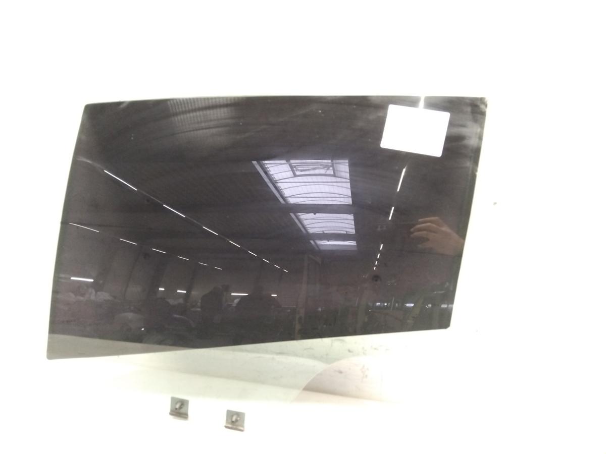 Renault Clio 4 original T&uuml;rscheibe hinten links gr&uuml;ncolor abgedunkelt BJ2016