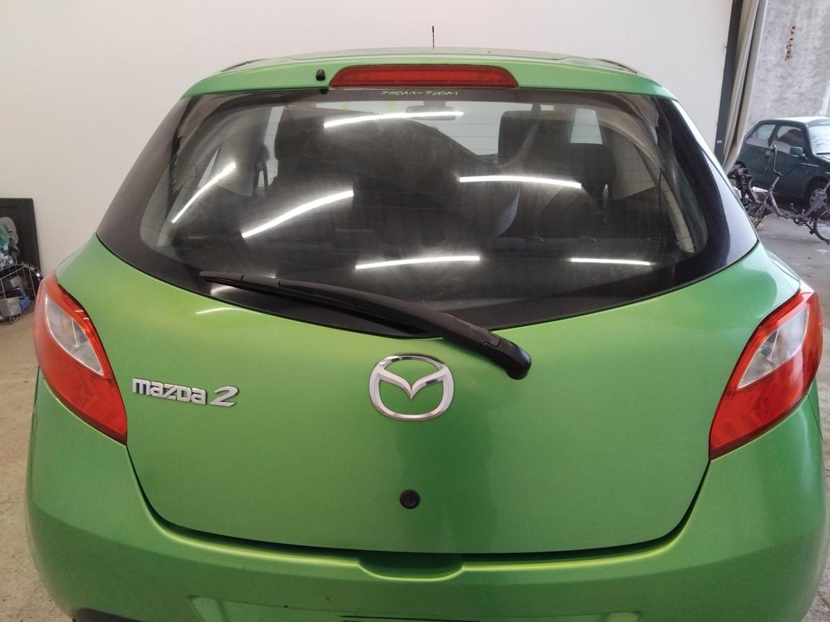 Mazda 2 DE Heckklappe hellgr&uuml;nmetallic mit Heckscheibe BJ2008