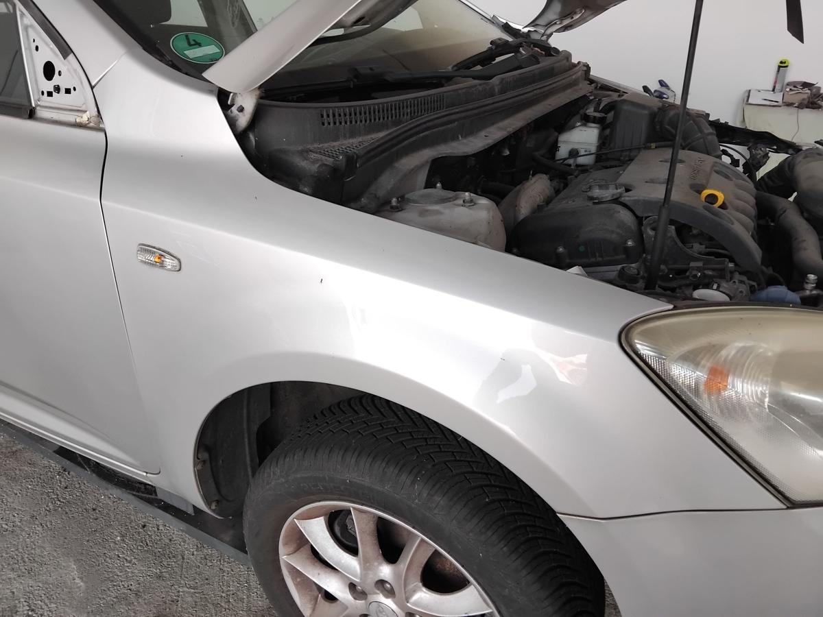 Kia Ceed Kombi ED original Kotfl&uuml;gel vorn rechts 9S Machine Silver BJ2007