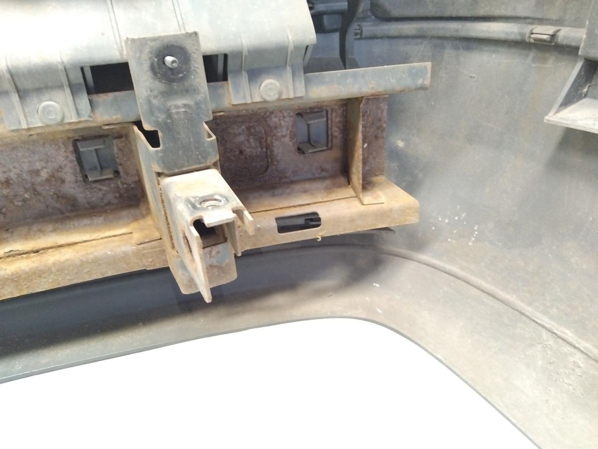 Volvo V40 Kombi original Stoßfänger Stoßstange hinten Facelift BJ2004