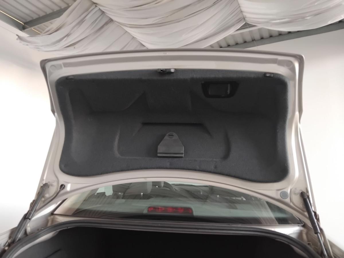 Audi A4 B5 Limousine original Heckklappe LY1T melangemetallic Facelift BJ1999