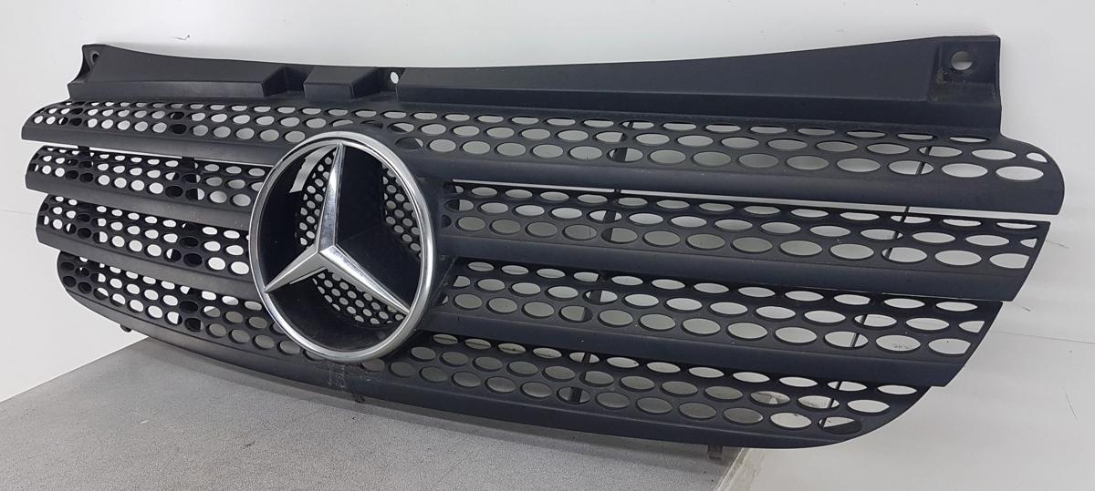 Mercedes Vito 639 Kühlergrill A6398800185 Bj2005 Modell bis 2010