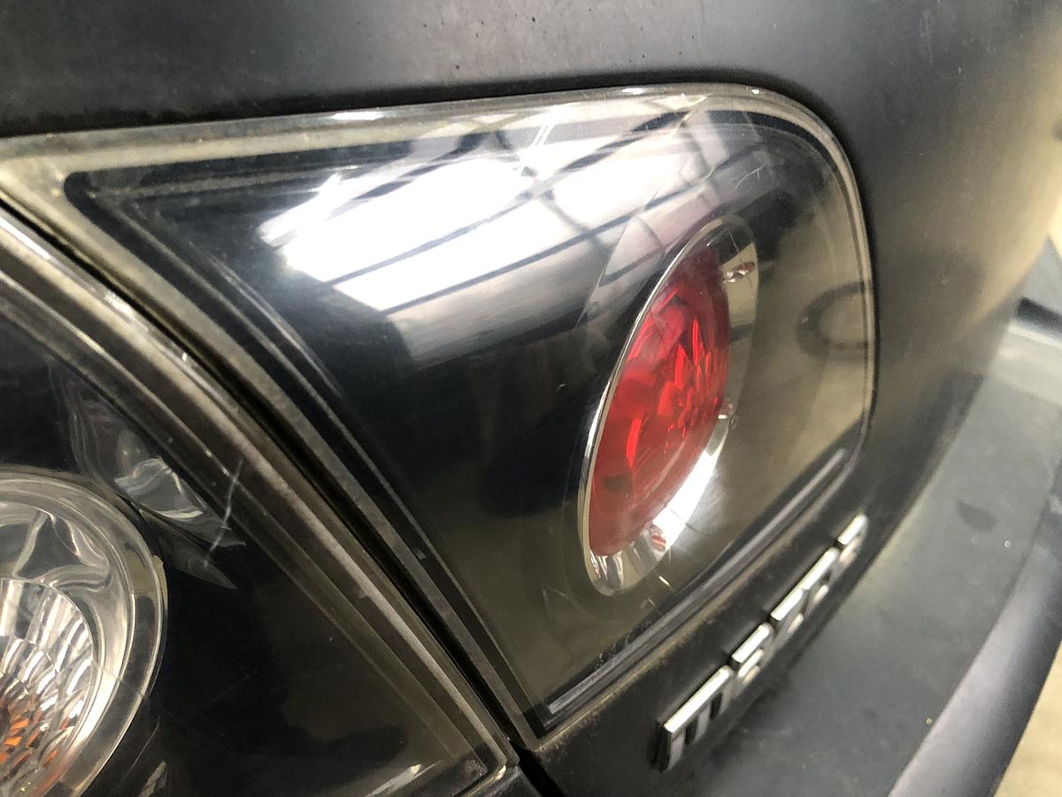 Mazda 3 BK original Rückleuchte Schlussleuchte links innen Bj 03-09