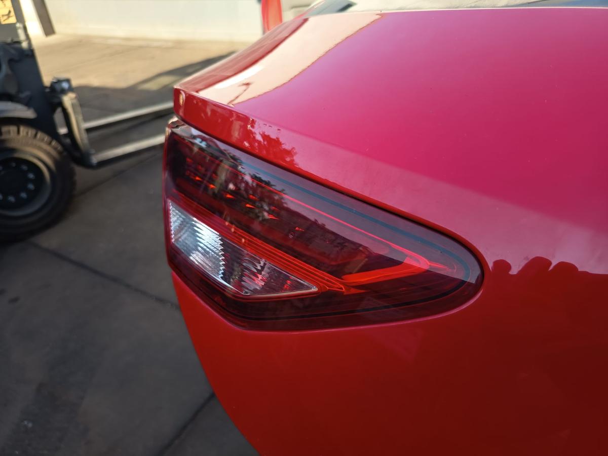 Seat Leon III Limo original LED Heckr&uuml;ckleuchte links innen Schlusslicht Bj2014