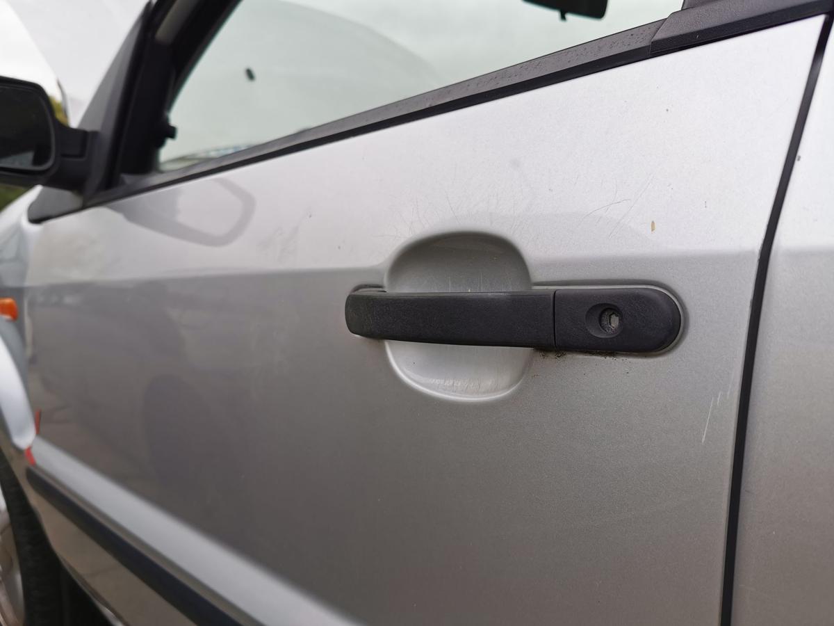 Ford Fusion JU2 Beifahrertür Tür Autotür vorn links Rohbautür Polar Silber met