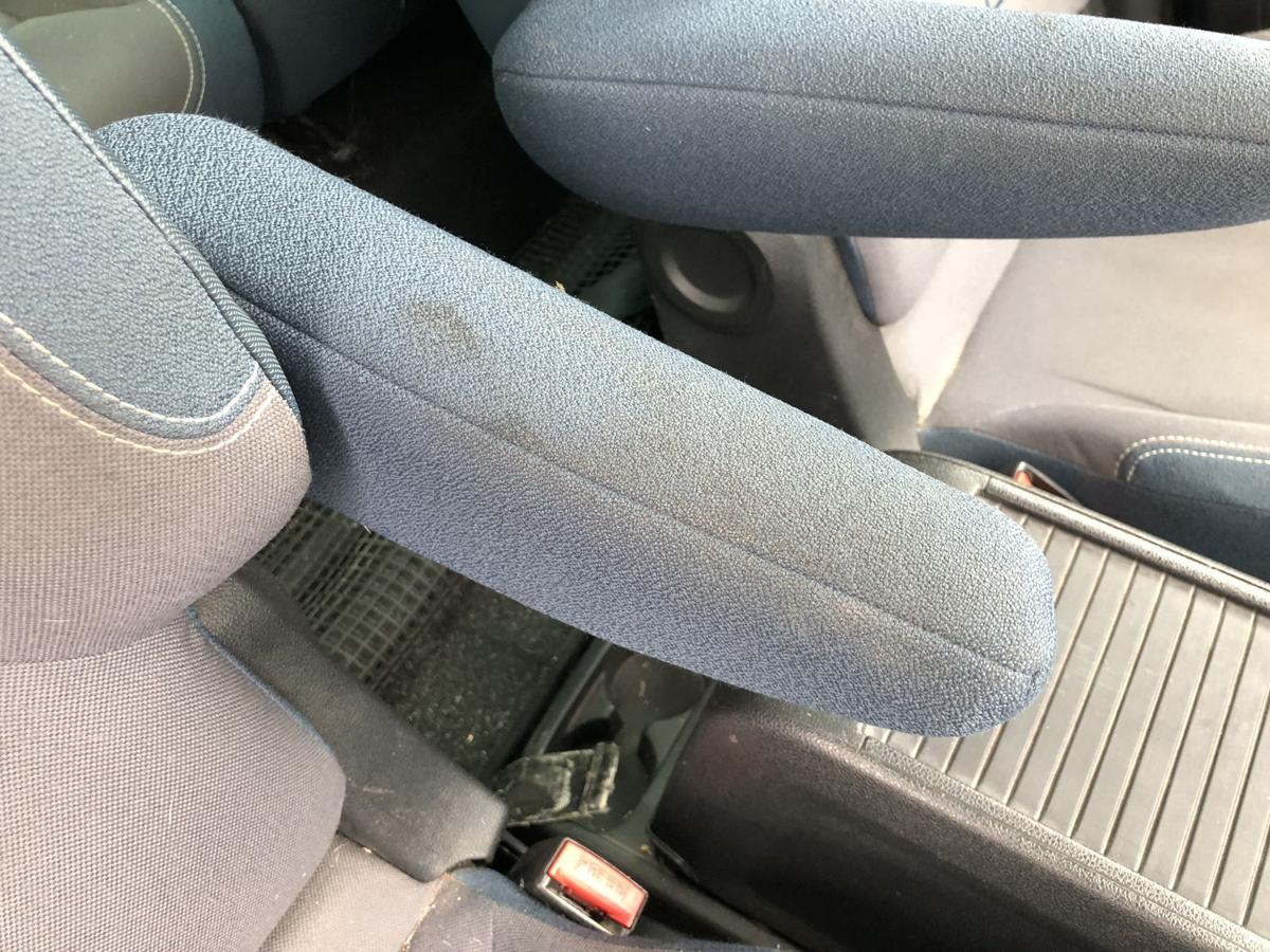 Citroen Berlingo B9 Multispace Sitz vorn rechts Stoff o. Heizung Beifahrersitz