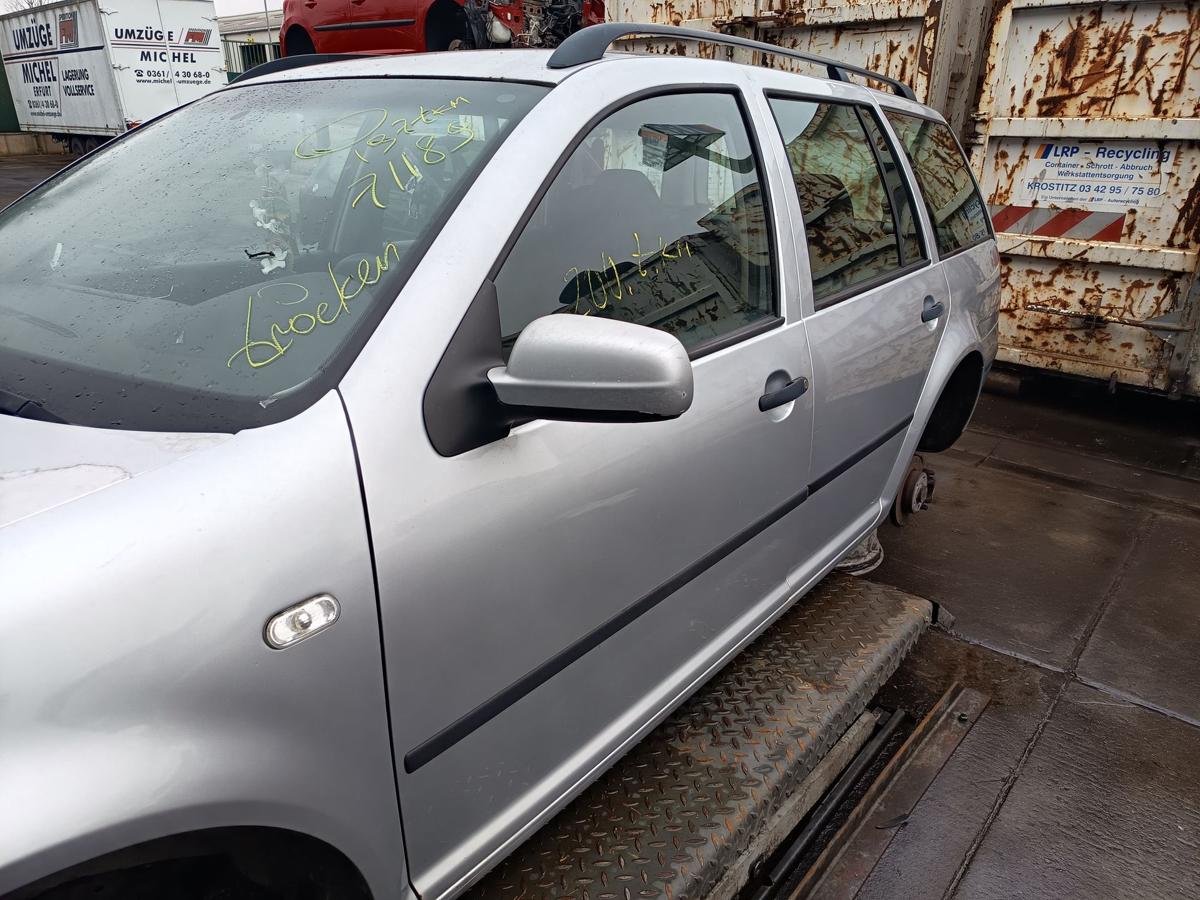 VW Golf IV Variant original T&uuml;r vorn links Fahrer A7W Reflexsilber Bj 2003