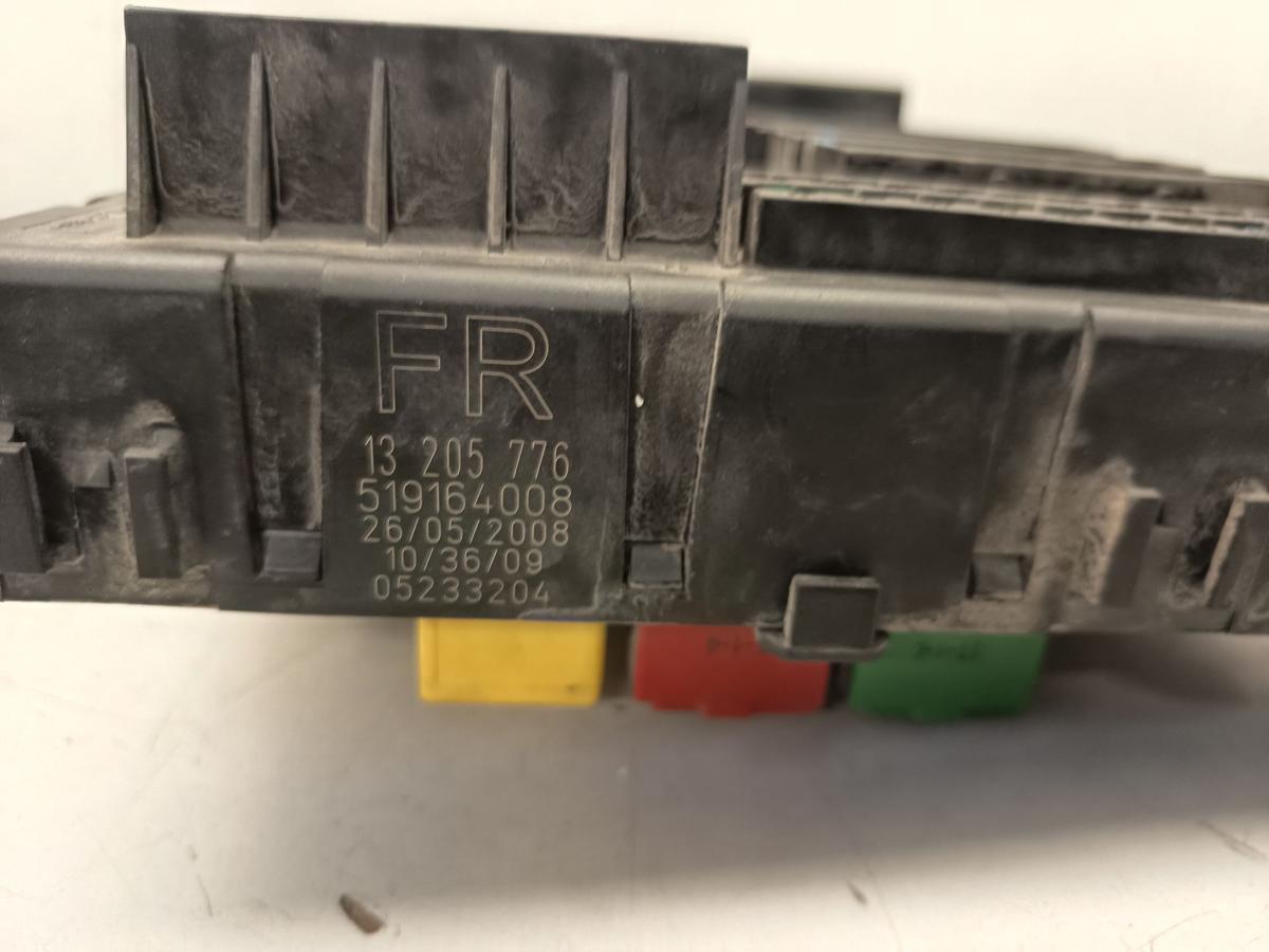 Opel Vectra C Bj 08 orig Steuergerät Sicherungskasten Zentralelektr. entheiratet