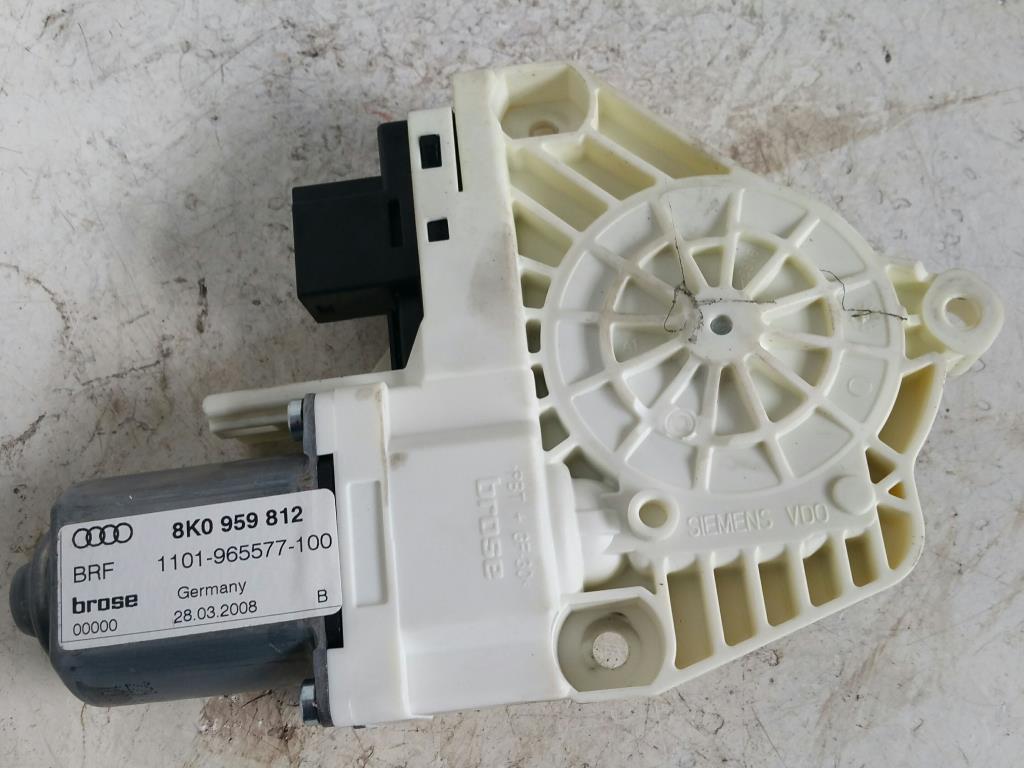 Audi A4 8K B8 Bj.09 original Fensterhebermotor hinten rechts Limo 8K0959812