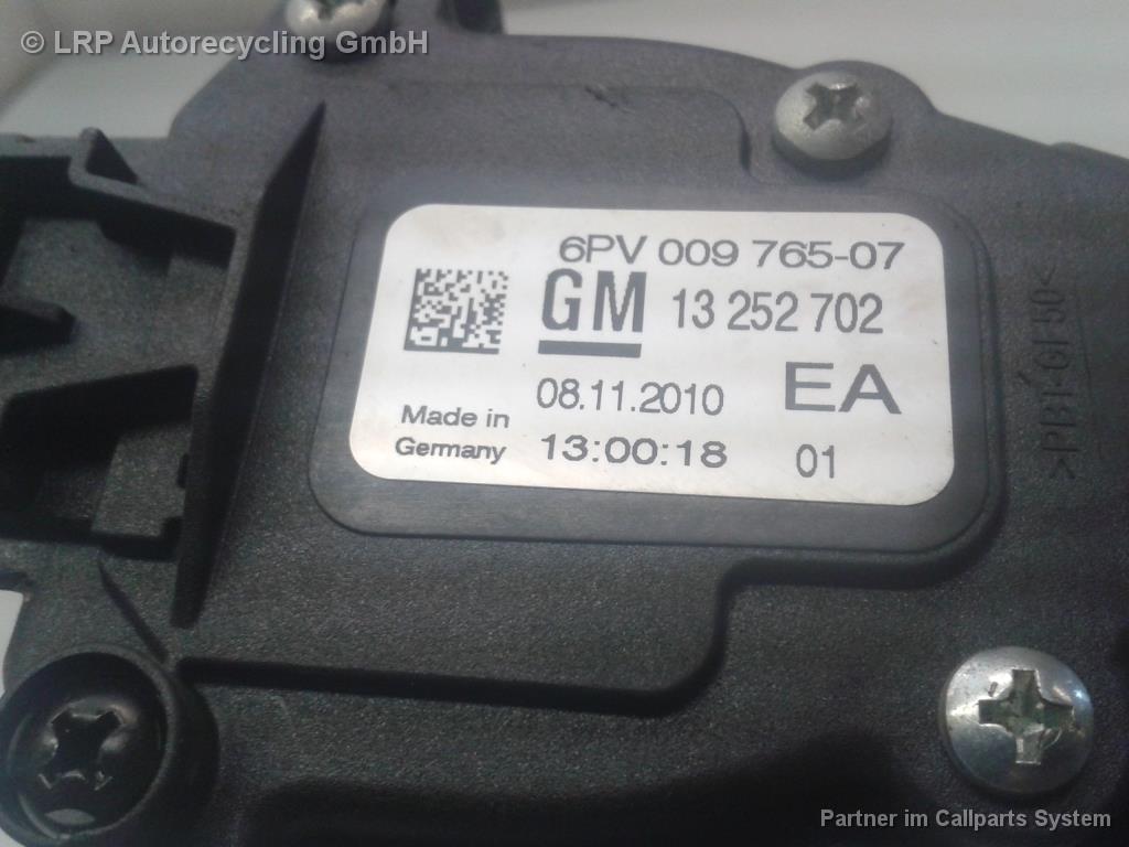 Opel Astra J Baujahr 2011 1,6 85KW Gaspedal 13252702EA Hella 6PV00976507