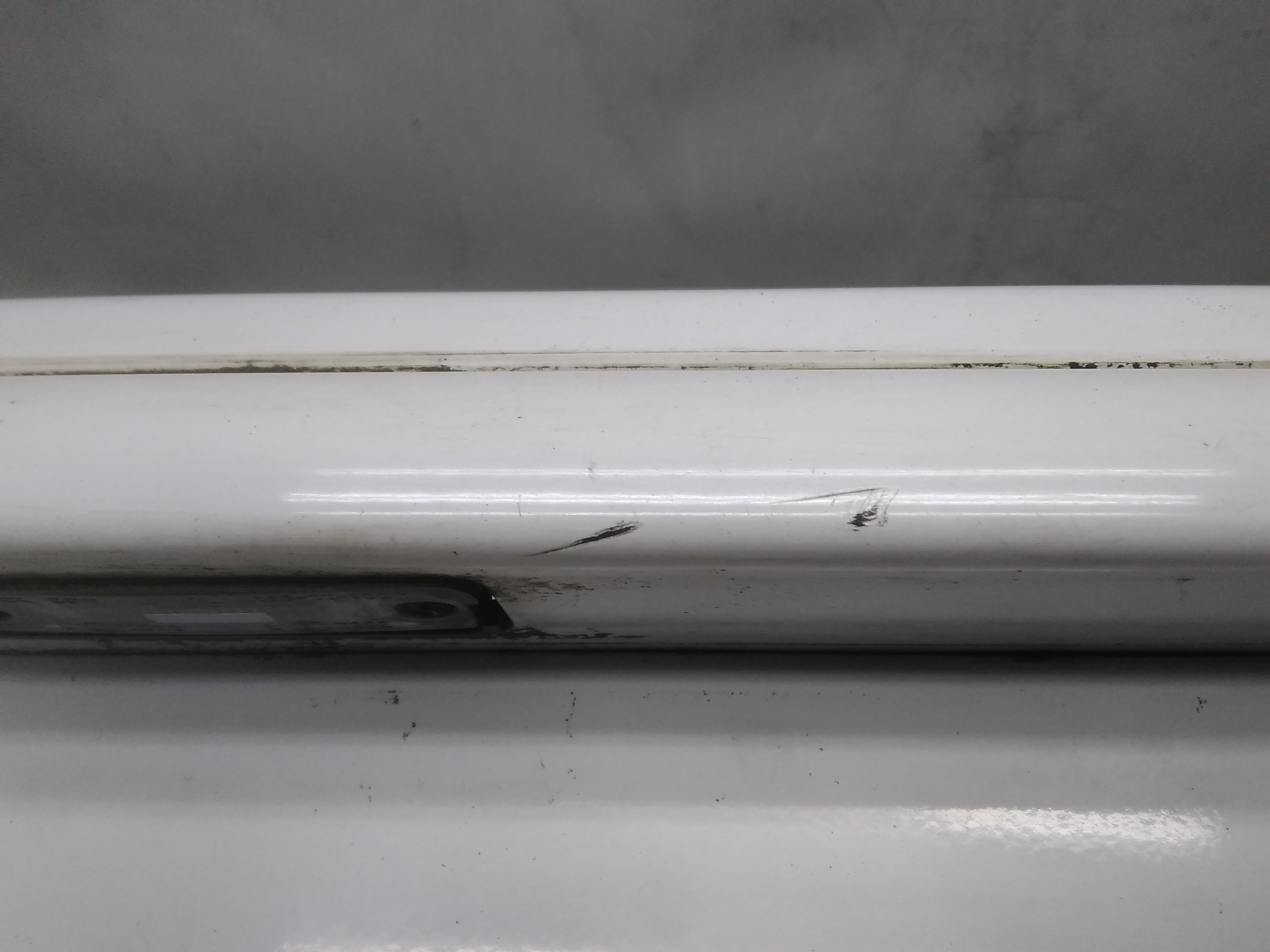 VW Polo 9N3 Bj.2008 original Sto&szlig;stange Sto&szlig;f&auml;nger hinten LB9A-Candywei&szlig;