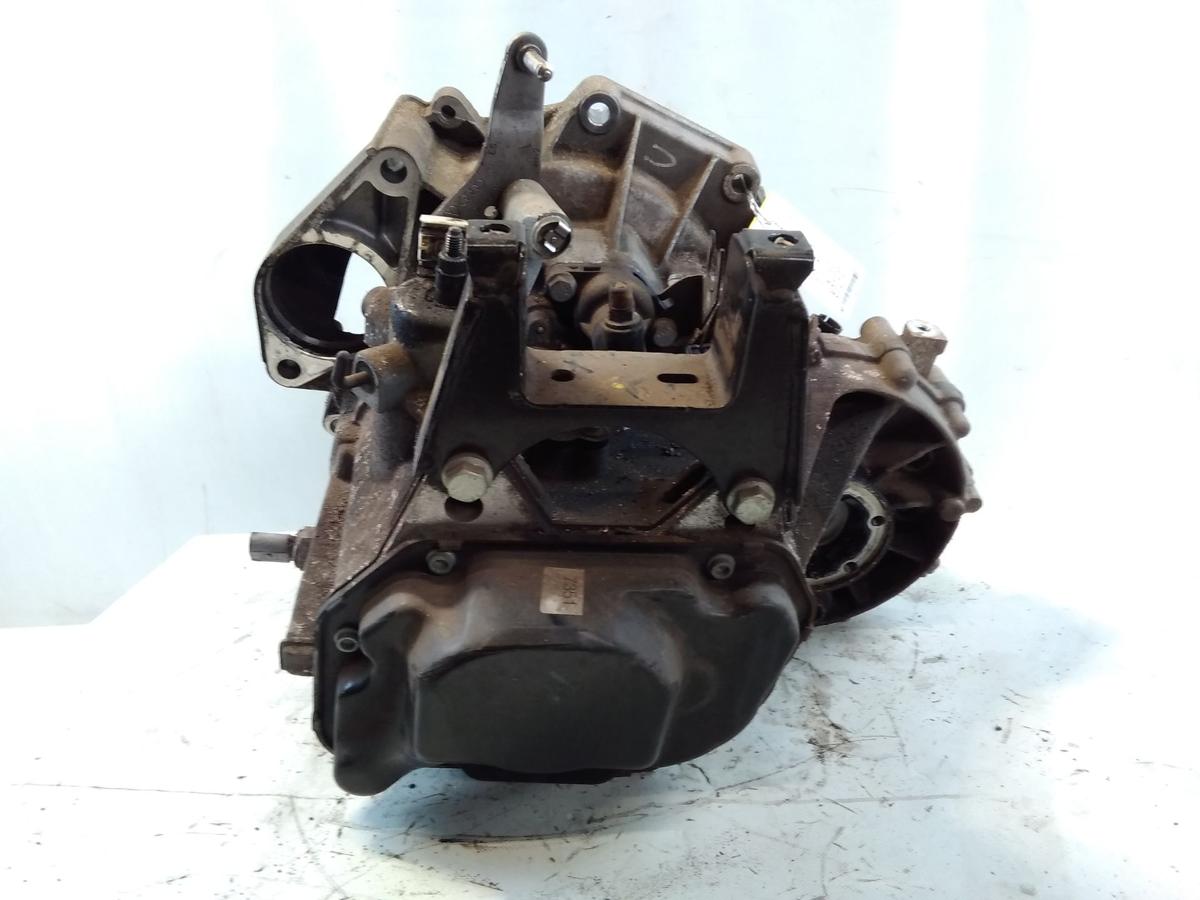 Skoda Roomster 5J original 5 Gang Schaltgetriebe HZM 1.4 63kw BJ2006 Skoda Roomster 5J original 5 Gang Schaltgetriebe HZM 1.4 63kw BJ2006