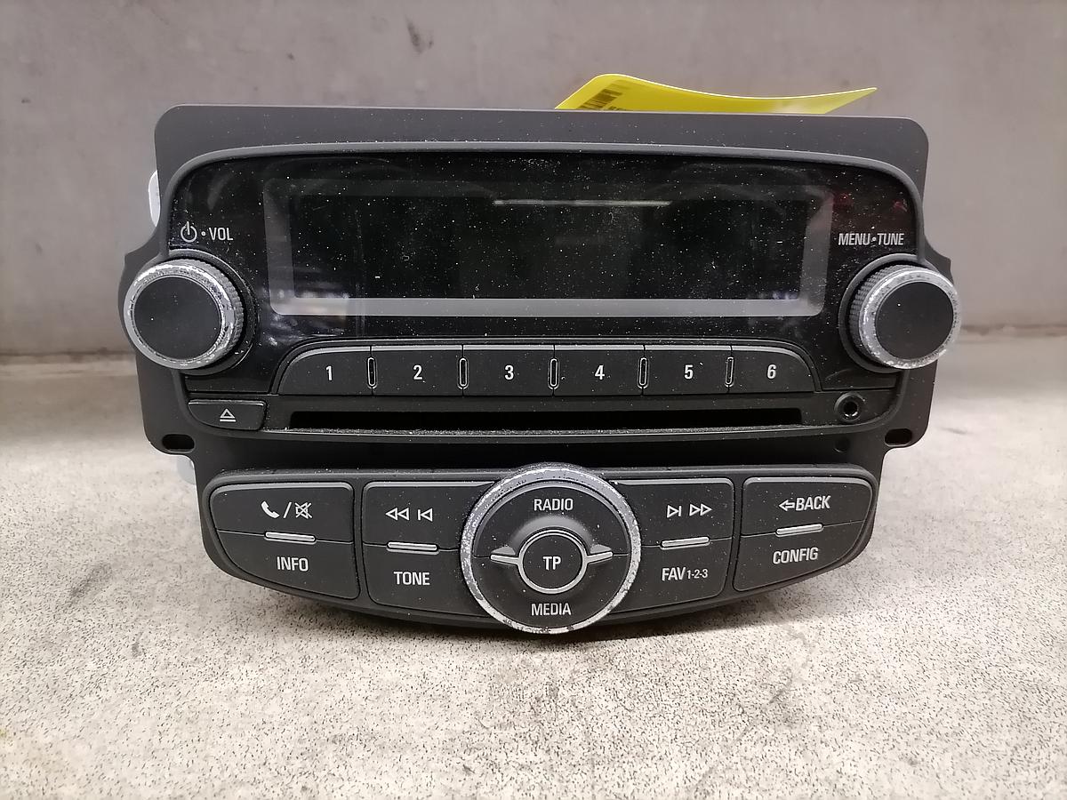 Opel Corsa E Radio 13476634 original Autoradio BJ2015 Code fehlt
