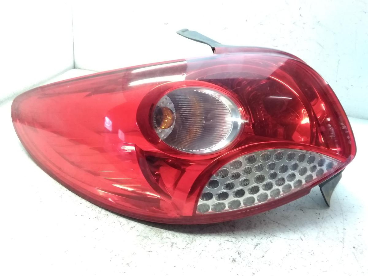 Peugeot 206+ original R&uuml;ckleuchte Heckleuchte links Bj.2010