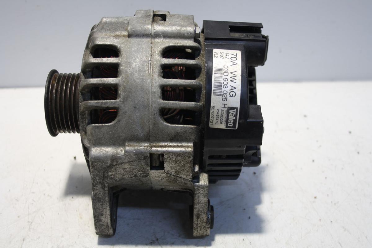 VW Fox orig Lichtmaschine Generator 03D903025H 1.2l 40kW Benzin BMD Bj 2007