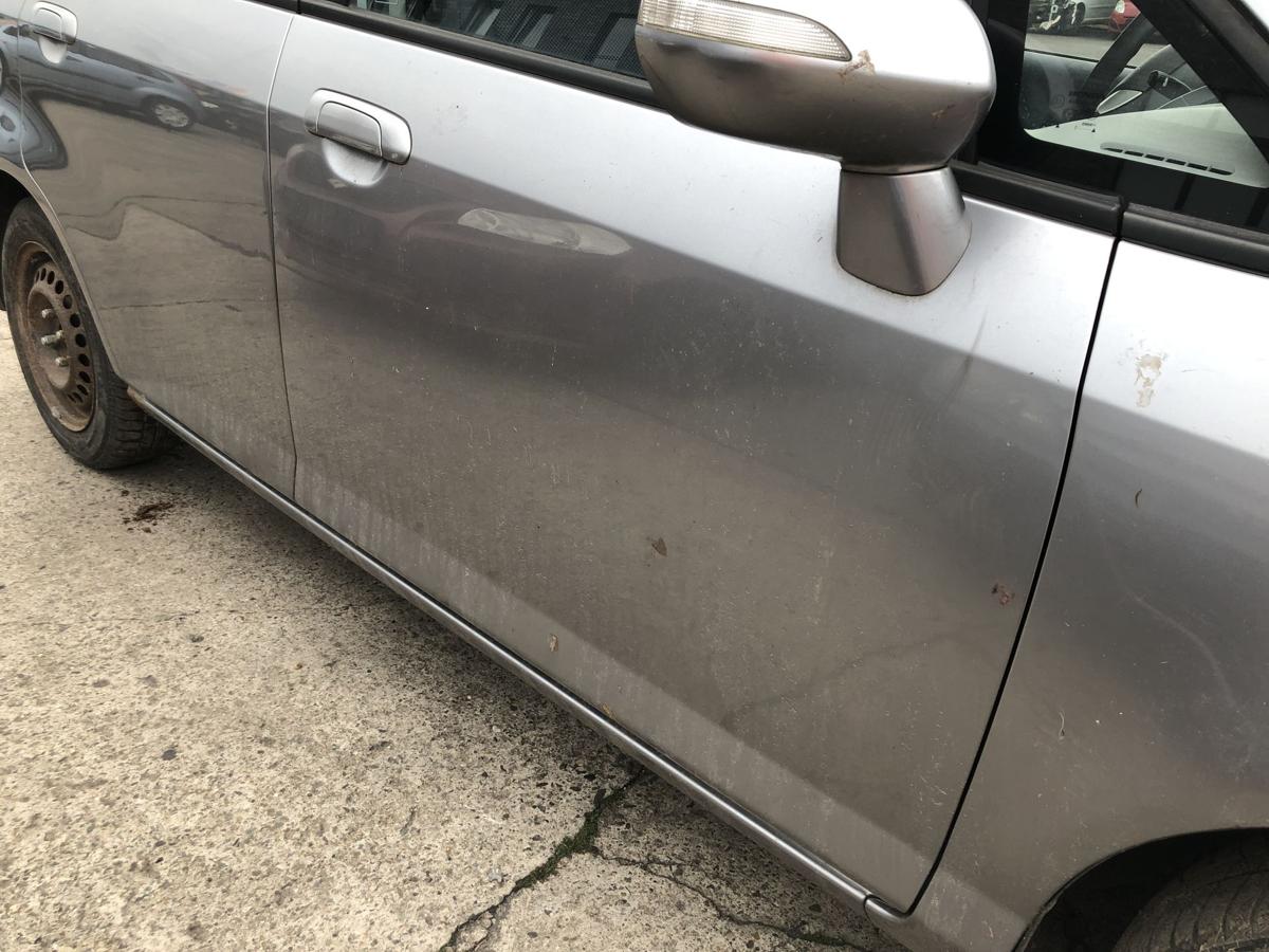 Honda Jazz Typ GD T&uuml;r vorn rechts Beifahrert&uuml;r im Rohbau NH642M Storm silver
