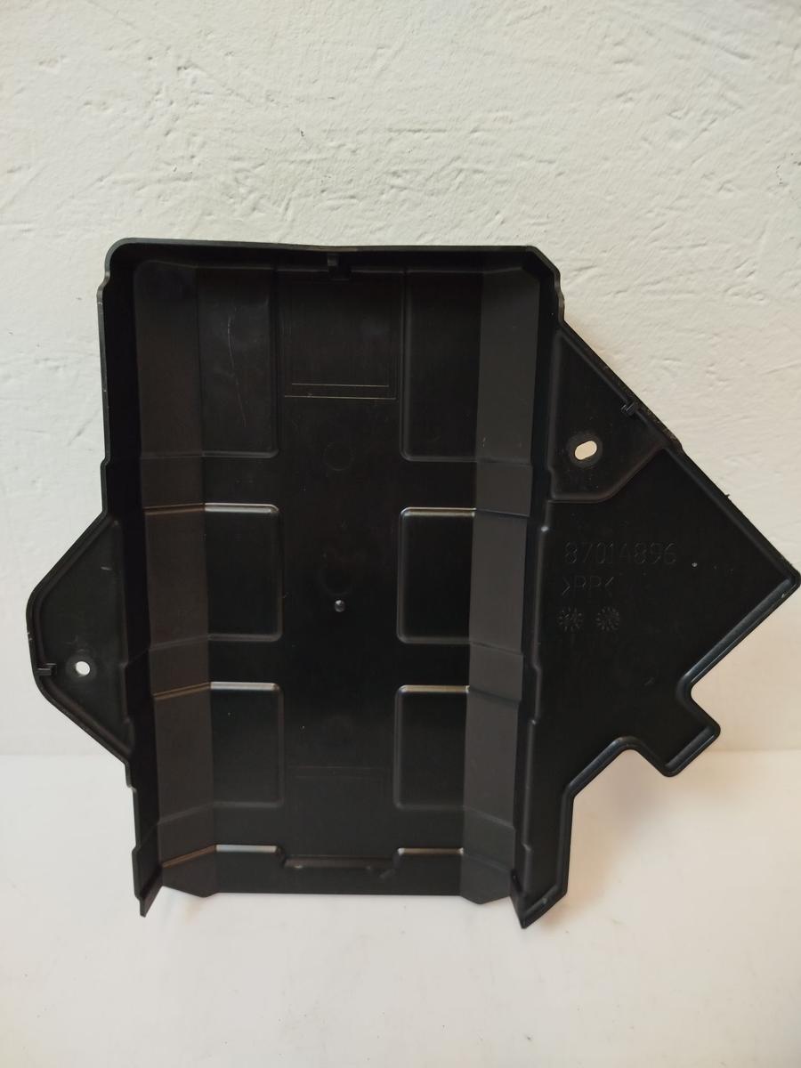 Mitsubishi Eclipse Cross GK0 ab21 Abdeckung Verkleidung Endstufe Audioverst&auml;rker