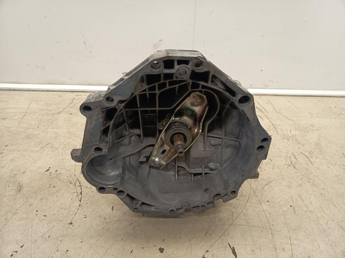 Audi A4 B6 original 5 Gang Schaltgetriebe GBM f&uuml;r Frontantrieb Bj 2003