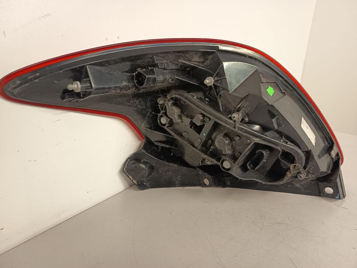 Ford KA RU8 Bj 2010 original Rück-Schluss-Heckleuchte rechts Beifahrer