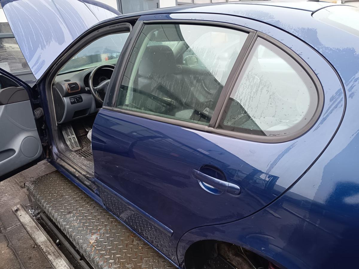 Seat Toledo 1M original Tür hinten links Fond B5N Indigoblau Bj 2000