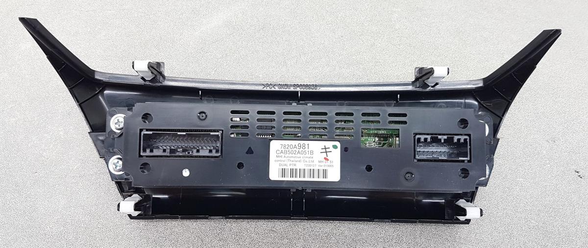Mitsubishi Eclipse Cross Klimabedienteil Heizungsregulierung Bj2023 7820A981