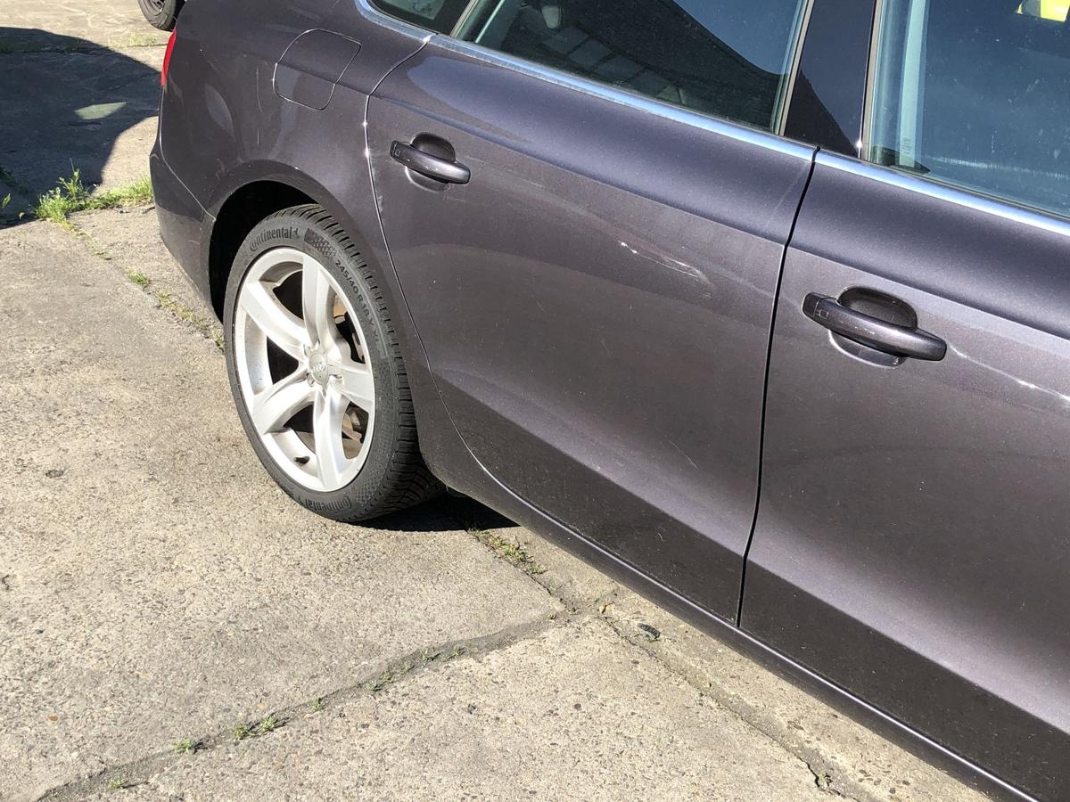 Audi A5 8T Sportback T&uuml;r hinten rechts im Rohbau Fondt&uuml;r LZ4X Amethystgrau Met