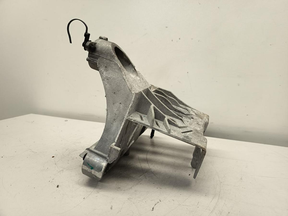 Tesla Model 3 original halter Klimakompressor 150069600B Baujahr 2021
