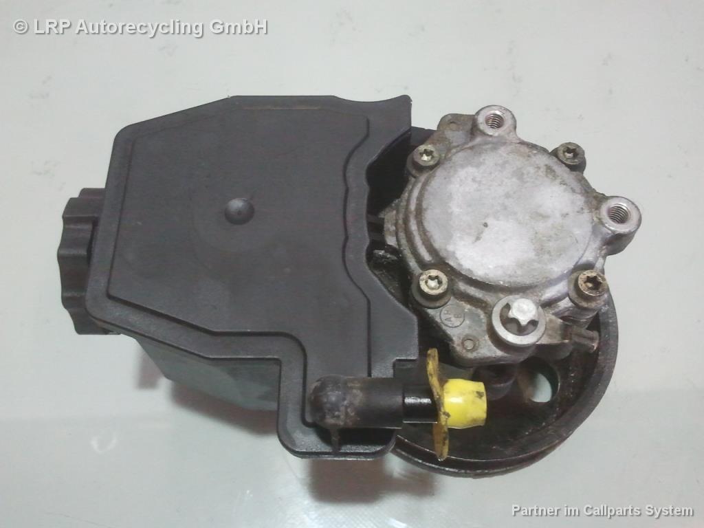 Mercedes W202 C180 original Servopumpe 2107621 BJ1997