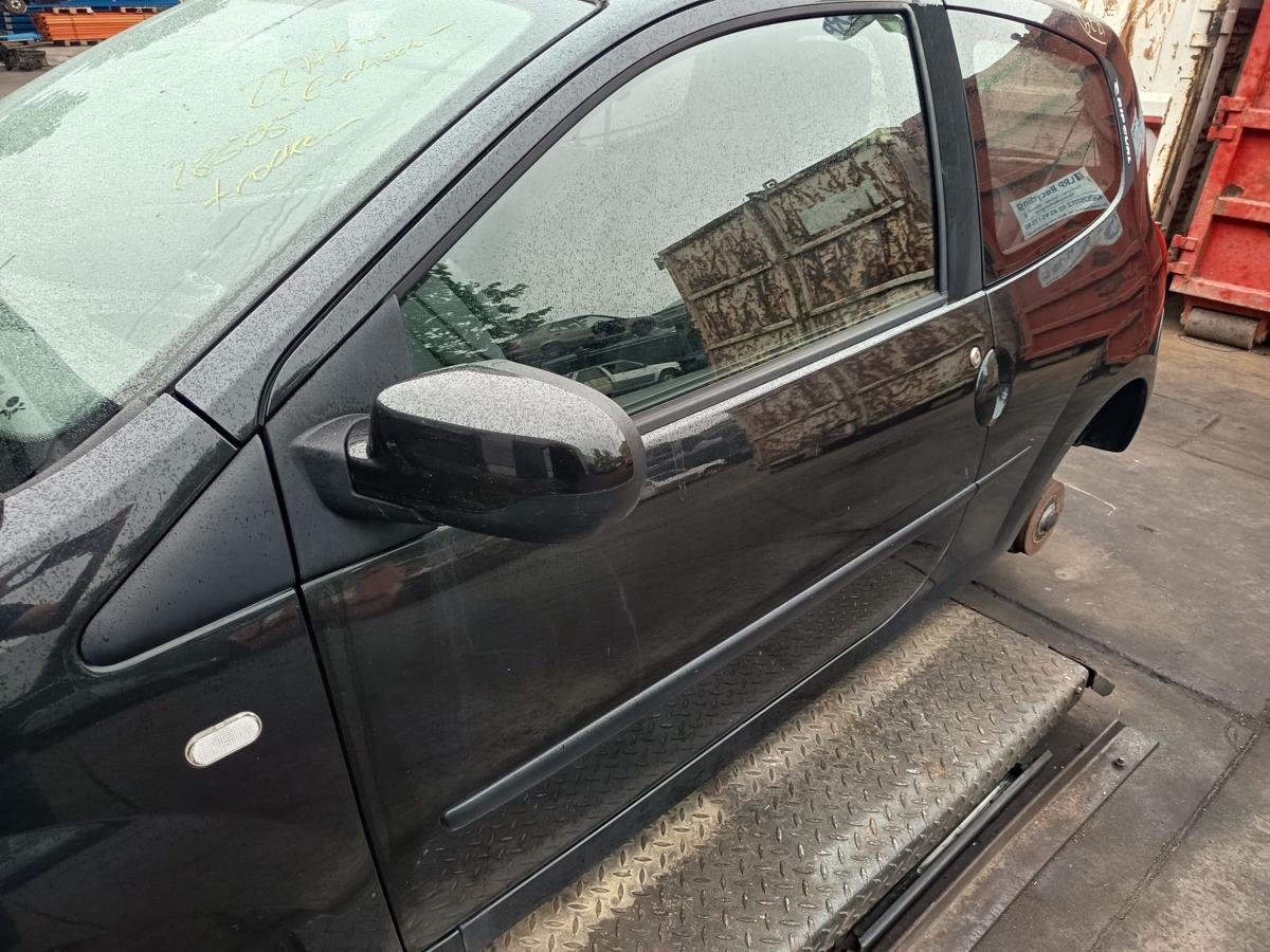 Renault Twingo II original T&uuml;r vorn links Fahrer Rohbau 676 Perlmuttschwarz