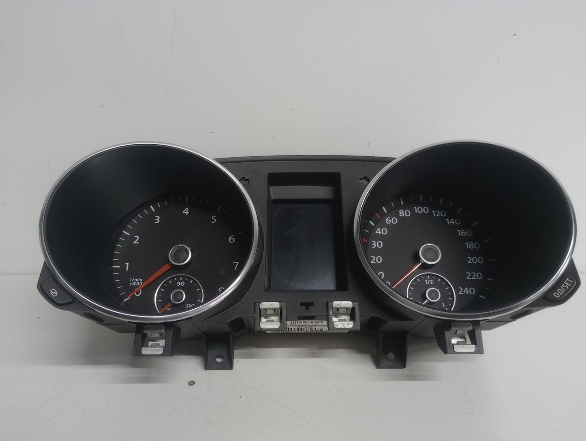 VW Golf VI 6 original Kombiinstrument Tacho Steuergerät Benzin Schalter Bj 2008