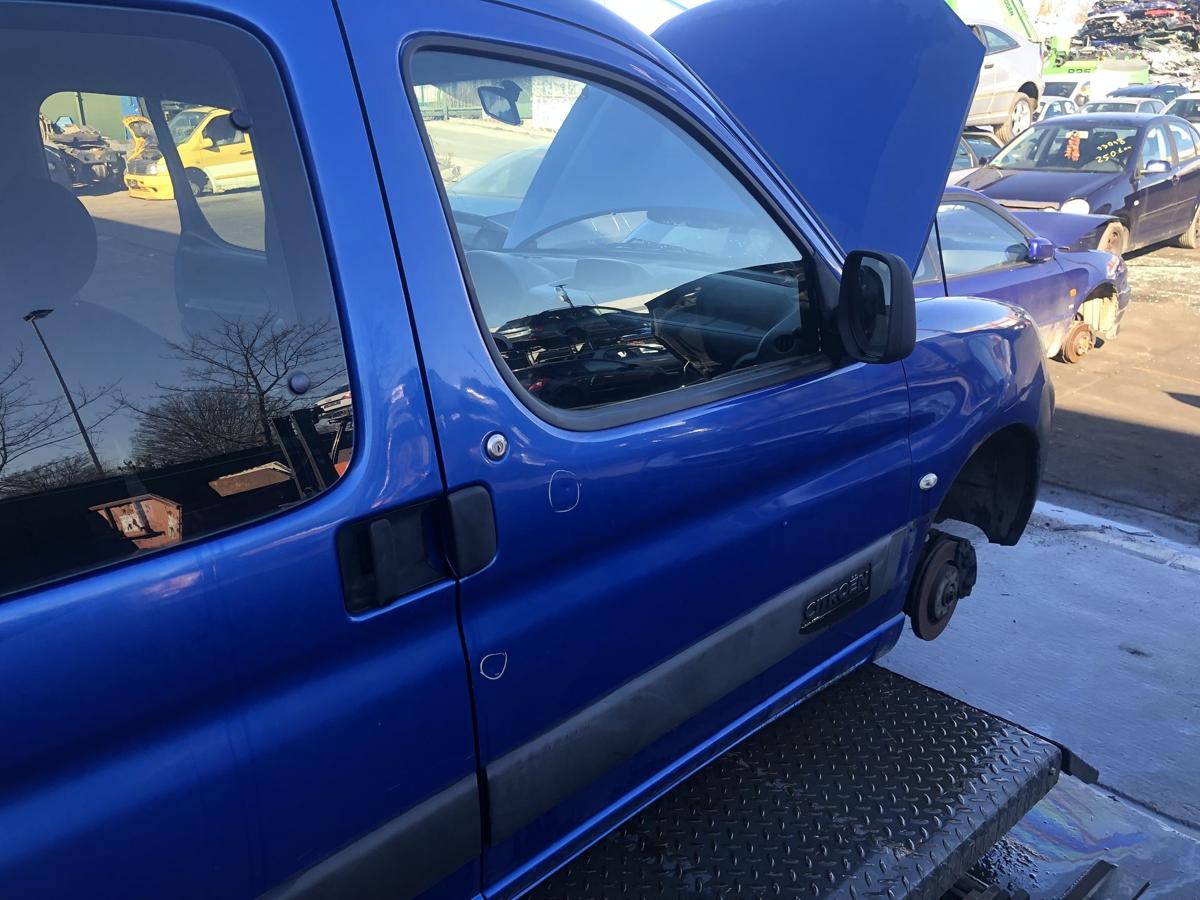 Citroen Berlingo I original Tür vorn rechts Beifahrer KMH Königsblau Bj 2006