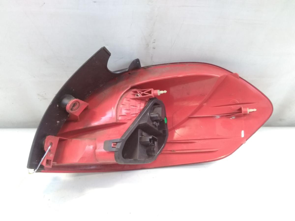 Renault Clio 3 Grandtour orig R&uuml;ckleuchte Schlussleuchte links Facelift BJ2011