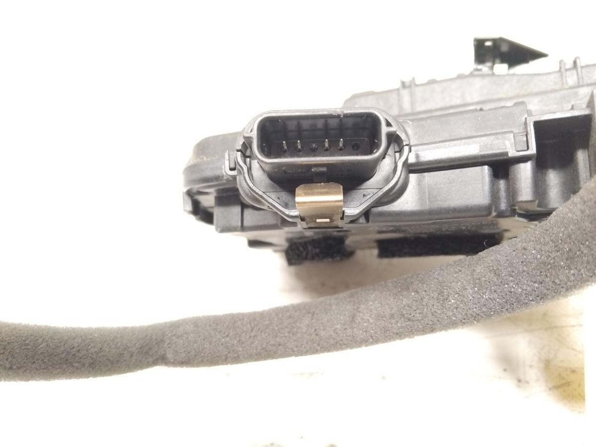 Renault Clio IV X98 orig T&uuml;rschloss vorn links mit Zentralverriegelung BJ2016